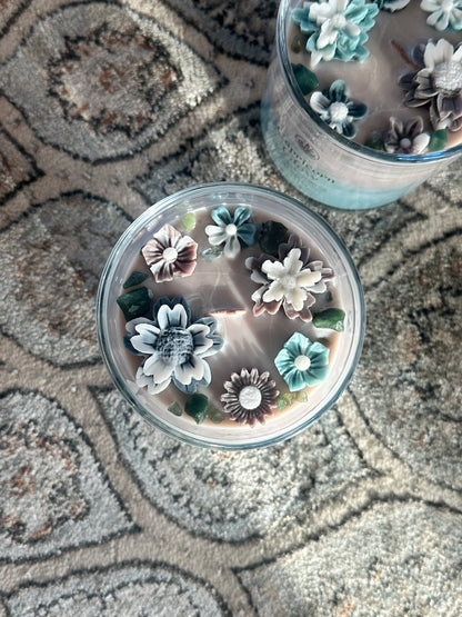 Capricorn Glow - tuscan leather & blueberries